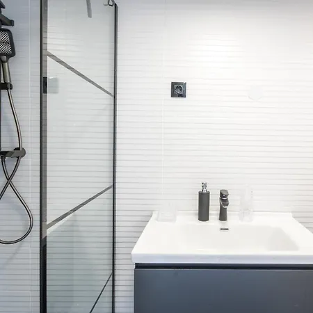 Sunrise Palace Lägenhet Sarud