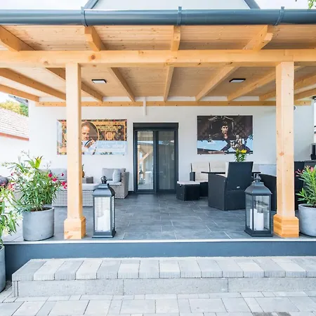 Sunrise Palace Sarud