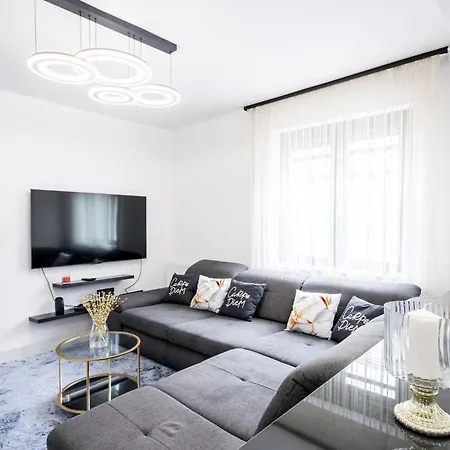 Sunrise Palace Sarud
